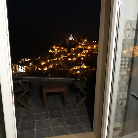 Via Pezza 100 Aparthotel Ragusa Exterior photo
