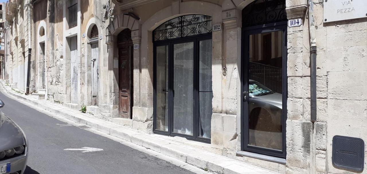 Via Pezza 100 Aparthotel Ragusa Exterior photo